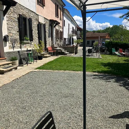 Casa Petra - Casa Tre Stelle - Casa Caneva - Ferien Fuer 6-14 Personen Casa de Férias Ponti